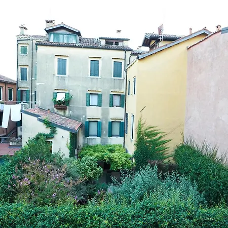 La Grancevola Is A Gorgeous With Balcony Appartamento